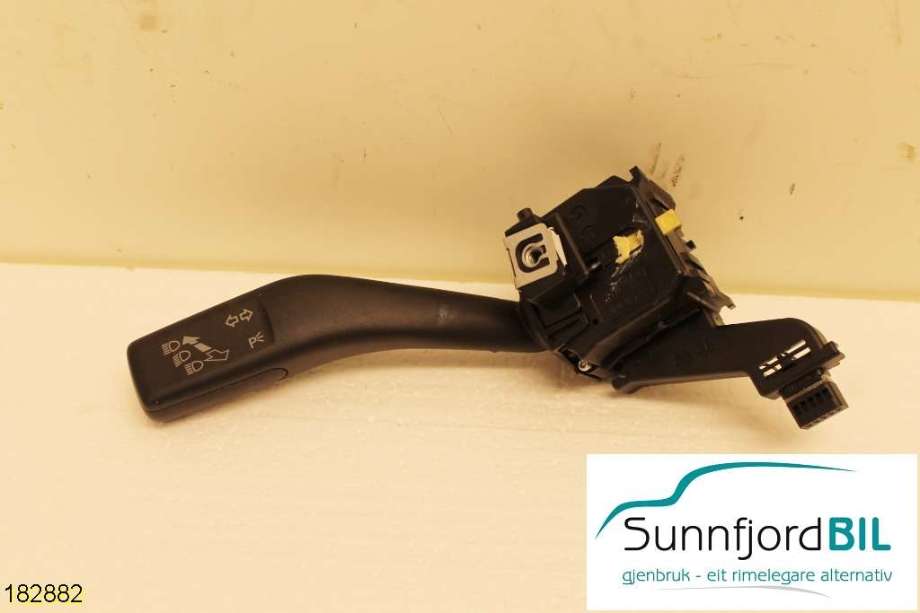 Bryter blink til VW Golf, Plus/Cross 2009-2013 (Fase 2)  (VOLKSWAGEN|)