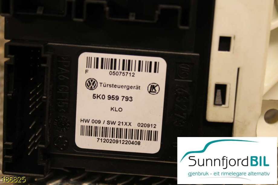 Ruteheis venstre foran til VW Golf VI 2008-2012  (VOLKSWAGEN|5K0959793|)