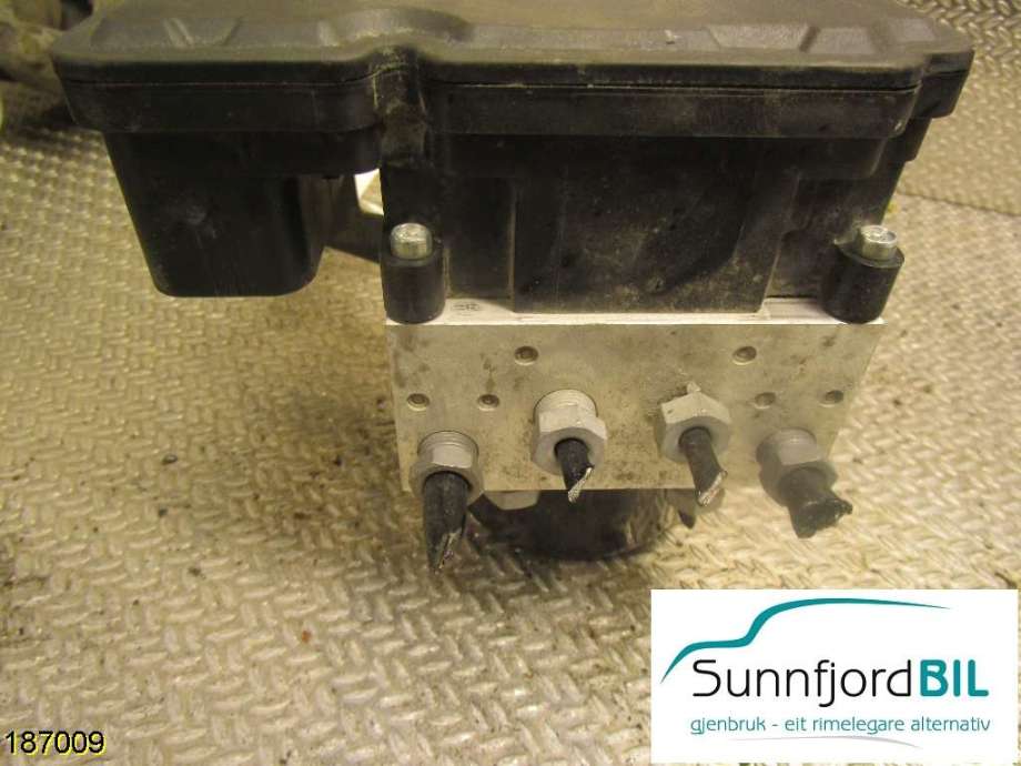 ABS sentral til Volvo V70 2007-2013 (Type III, Fase 1)  (VOLVO|30681619|)