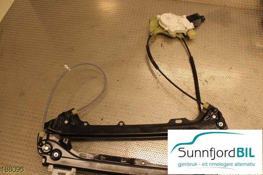 Ruteheis til BMW 3-Serie, 2005-2011 (E90/E91/E92/E93) (E90/E91/E92/E93) (BMW|)