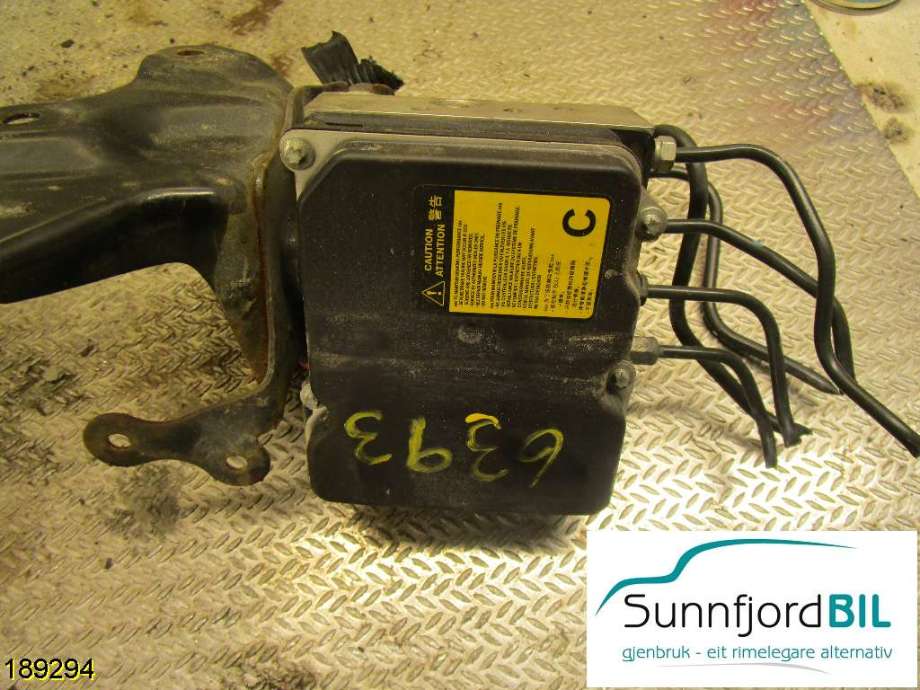 ABS sentral til Toyota Auris, 2007-2010 (Type I, Fase 1)  (TOYOTA|0265951057)