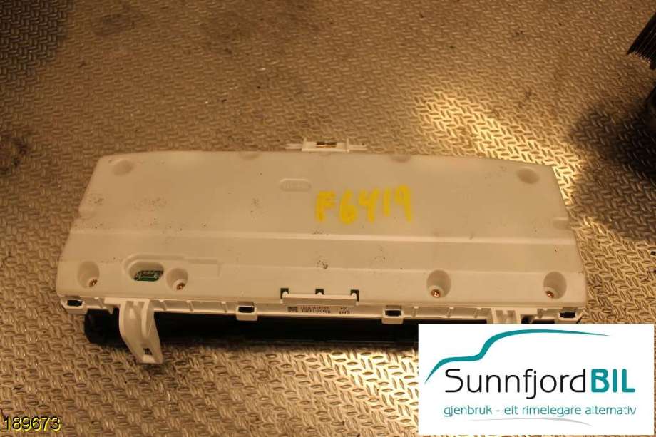 Instrumentpanel til Toyota Corolla 2002-2007  (TOYOTA|838001H300|)