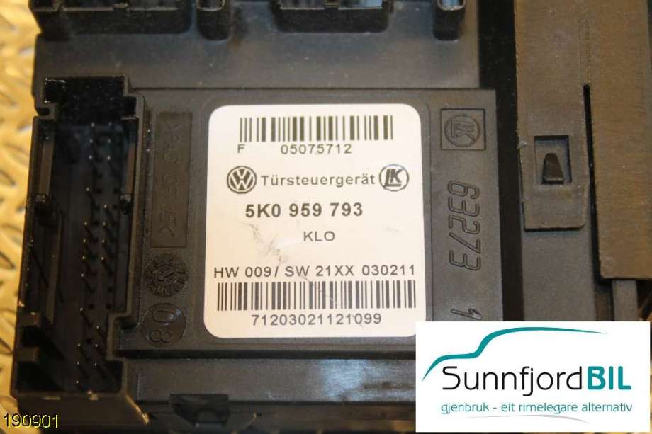 Ruteheis venstre til VW Caddy 2004-2010 (Type III, Fase 1)  (VOLKSWAGEN|5K0959793|)