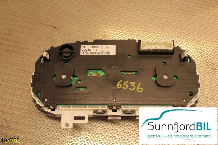 Instrumentpanel til Nissan Qashqai 2007-2010 (Type I, Fase 1) (NISSAN|JD08C|)