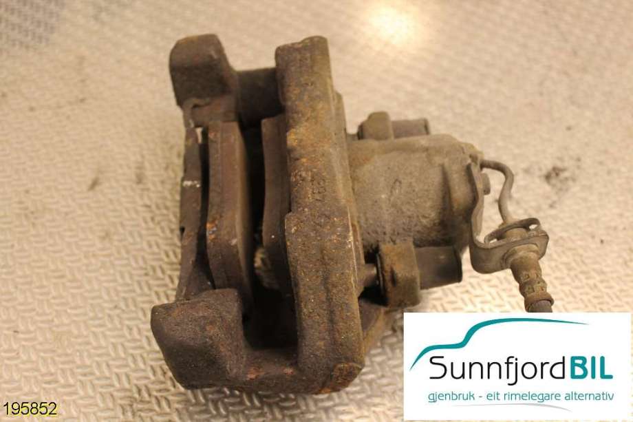 Bremsecaliper høyre foran til VW Transporter / Caravelle 1990-2003 (T4) (T4) (VOLKSWAGEN|)