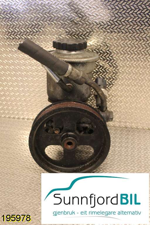 Servo pumpe mekanisk til Toyota Avensis, 2003-2008 (Type II) (TOYOTA|4431005120)