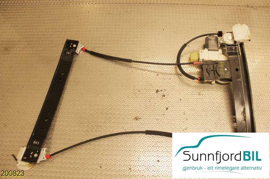 Ruteheis høyre til Ford S-Max, 2006-2010 (Type I, Fase 1)  (FORD|0130822287)