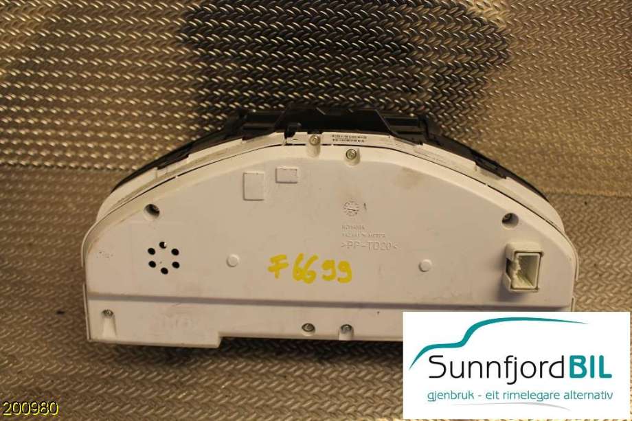 Instrumentpanel til Volvo V60 2010-2013 (Type I, Fase 1)  (VOLVO|31270899AA|)