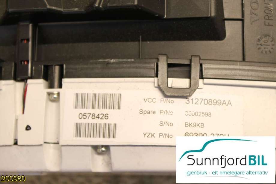 Instrumentpanel til Volvo V60 2010-2013 (Type I, Fase 1)  (VOLVO|31270899AA|)