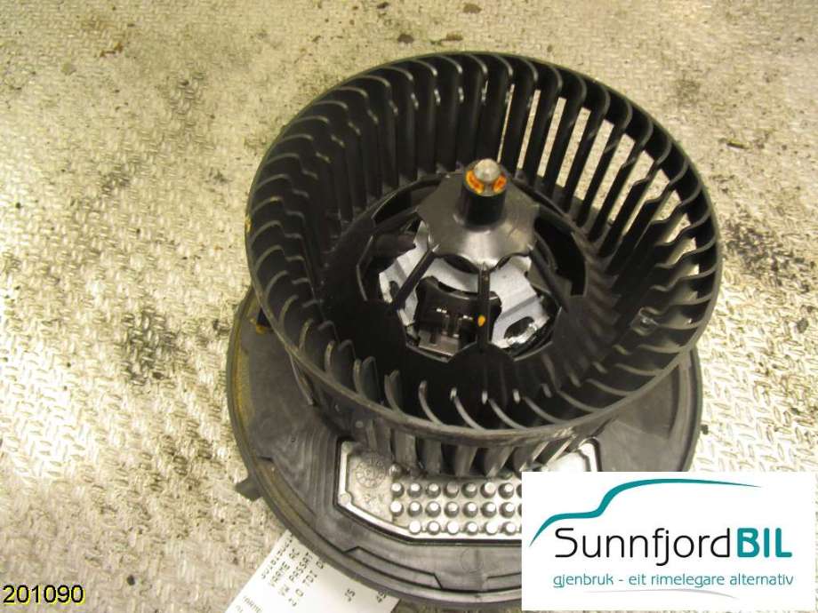 Varmeapparat motor til VW Passat, 2015-2019 (Fase 1) (B8) (B8) (VOLKSWAGEN|3Q1819021A)