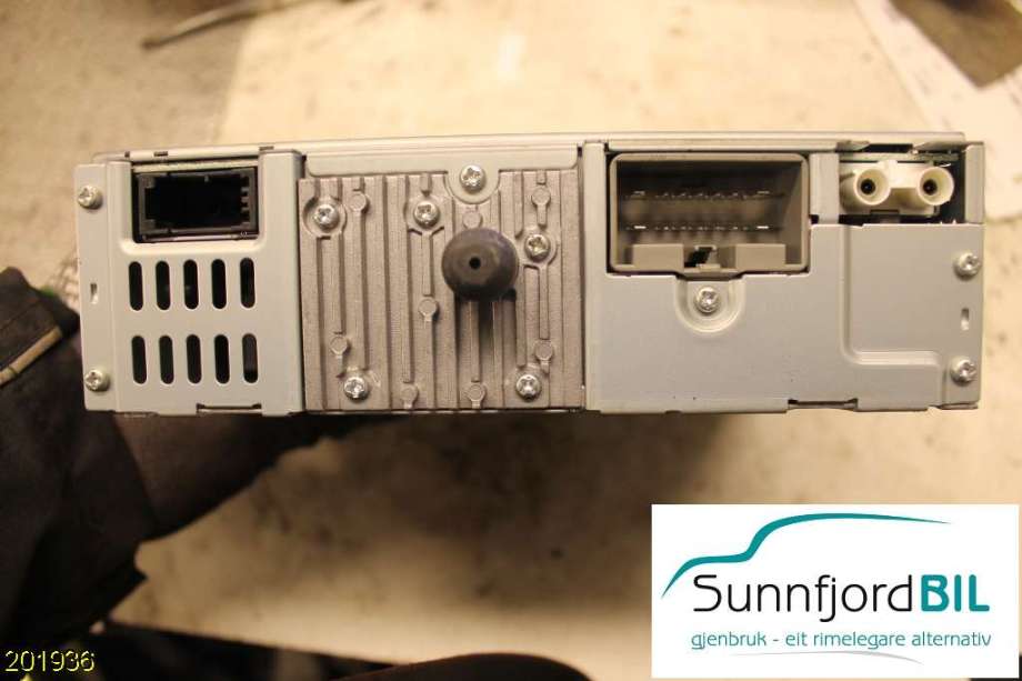 Bilstereo til Volvo V50 2004-2007 (Fase 1)  (VOLVO|30775284|)