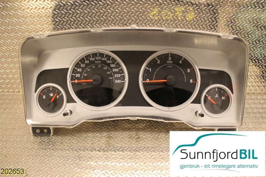 Instrumentpanel til Jeep Compass 2007-2009 (Type I, Fase 1) (JEEP|05172342AB|)