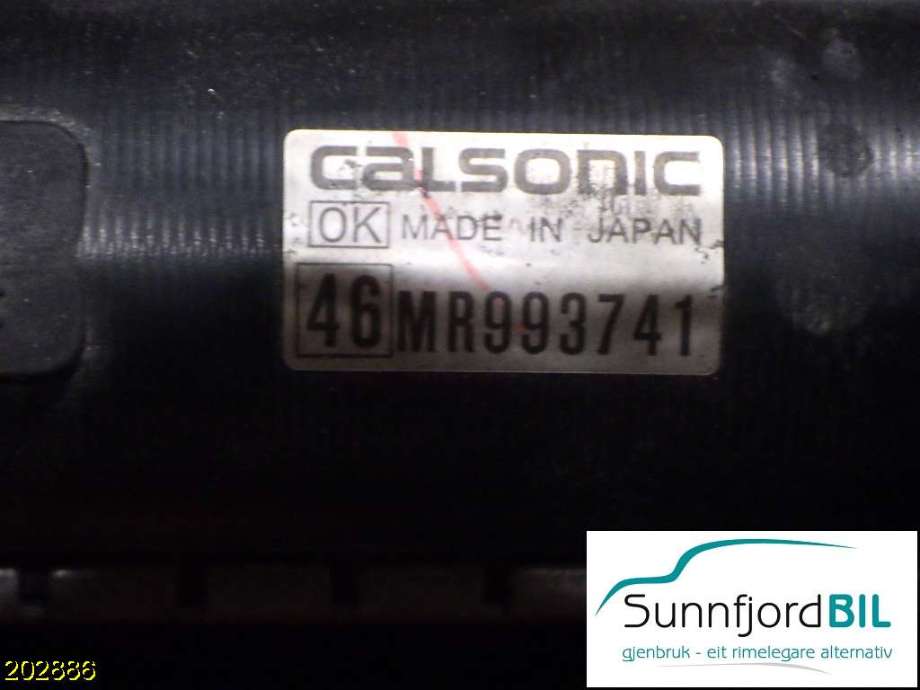 Radiator (manuell gir) til Mitsubishi Outlander 2003-2006 (Type I)  (MITSUBISHI|MR993741|MR993742|)
