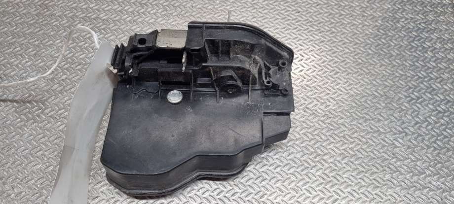 Låsekasse høyre til BMW 5-Serie 2003-2010 (E60/E61) (E60/E61) (BMW|)