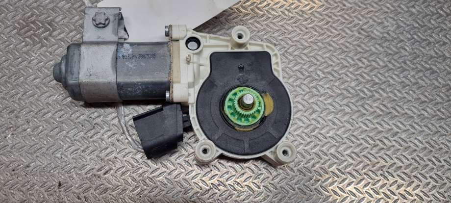 Ruteheis høyre til BMW 5-Serie, 2003-2010 (E60/E61) (E60/E61) (BMW|)