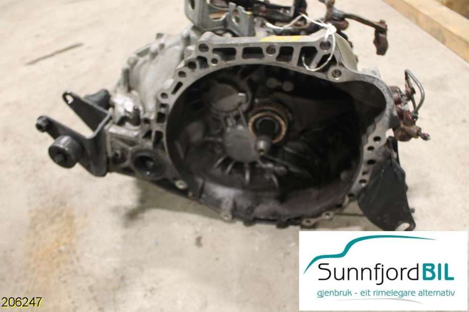 Girkasse manuell 6-trinn til Toyota Verso, 2004-2009 (Type II)  (TOYOTA|3030064030)