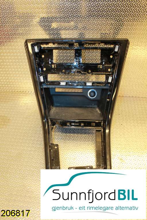 Innredning, Konsoll til VW Touran, 2015-2021 (Type II)  (5TB864263D)