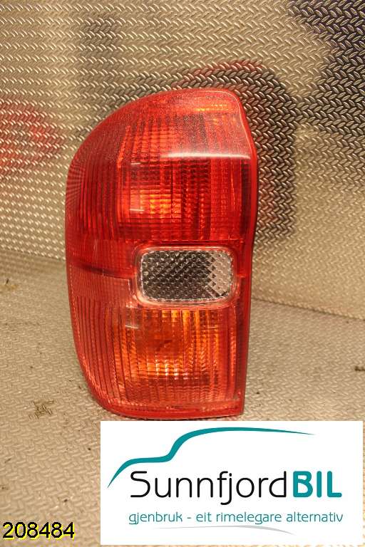 Baklykt venstre til Toyota RAV4, 2000-2006 (Type II)  (TOYOTA|)