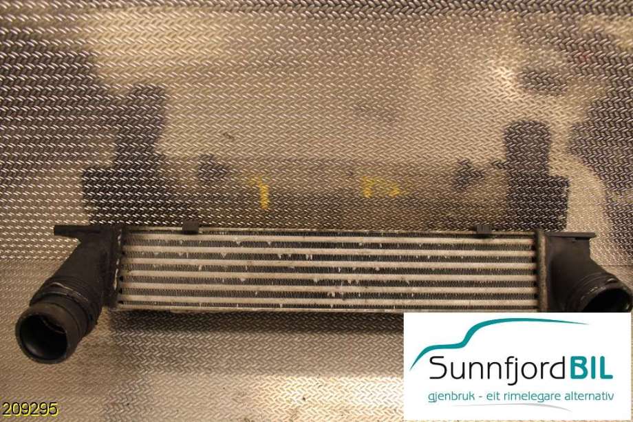 Intercooler til BMW 3-Serie, 2005-2011 (E90/E91/E92/E93) (E90/E91/E92/E93) (BMW|3093796)