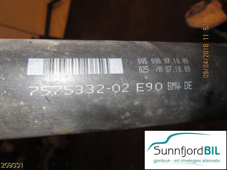 Mellomaksel til BMW 3-Serie 2005-2011 (E90/E91/E92/E93) (E90/E91/E92/E93) (BMW|26107575332||757533202)