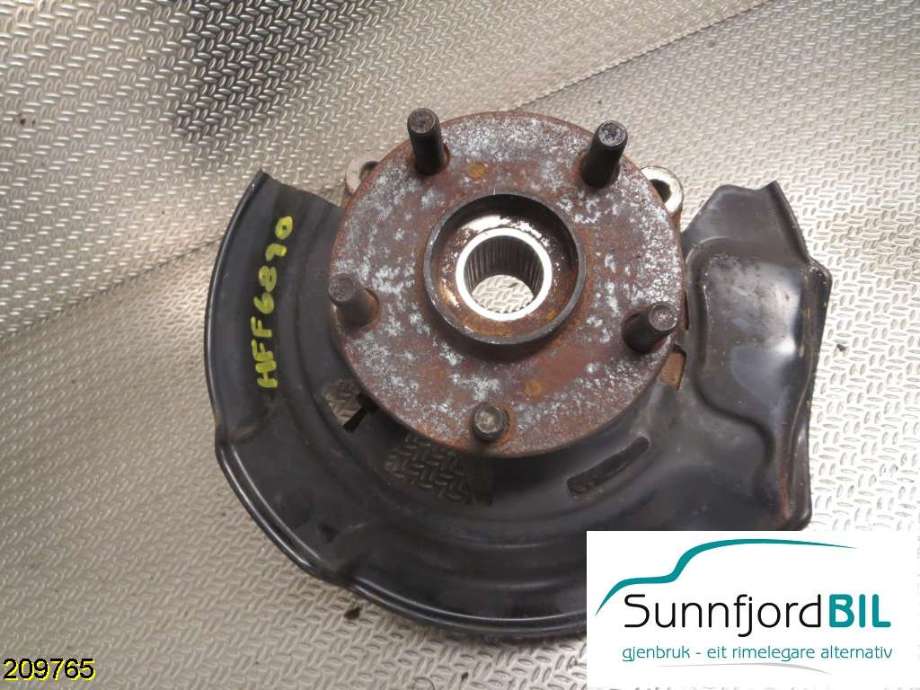Hjulspindel høyre foran til Toyota RAV4, 2006-2009 (Type III, Fase 1) (TOYOTA|)