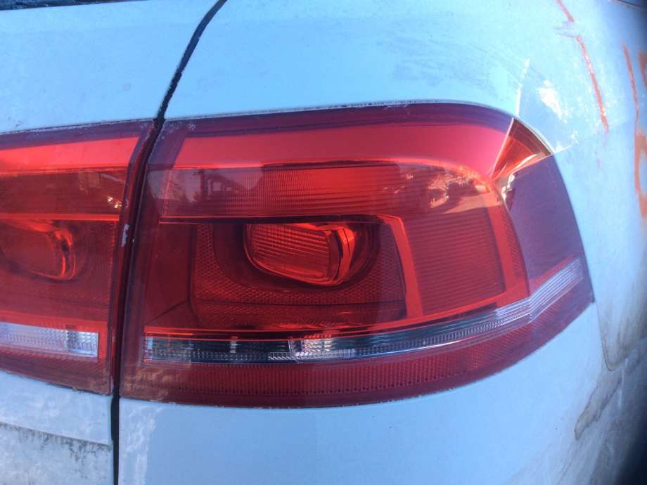 Baklykt høyre til VW Passat, 2011-2015 (B7) (B7) (VOLKSWAGEN|3AF 945 096 E)
