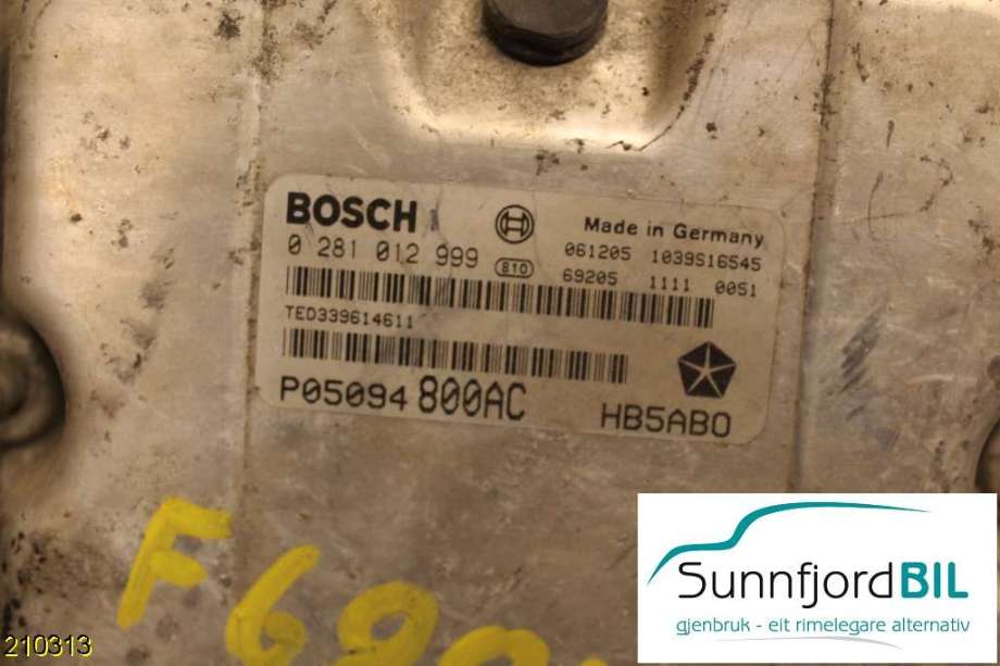 Styreenhet motor til Chrysler Voyager 2001-2008 (Type IV)  (CHRYSLER|0281012999|)