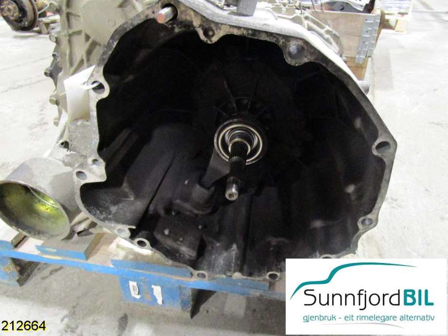 Girkasse manuell 6-trinn til Nissan Navara 2005-2010 (Fase 1) (D40) (D40) (NISSAN|32010EB510||3201010ZG4)