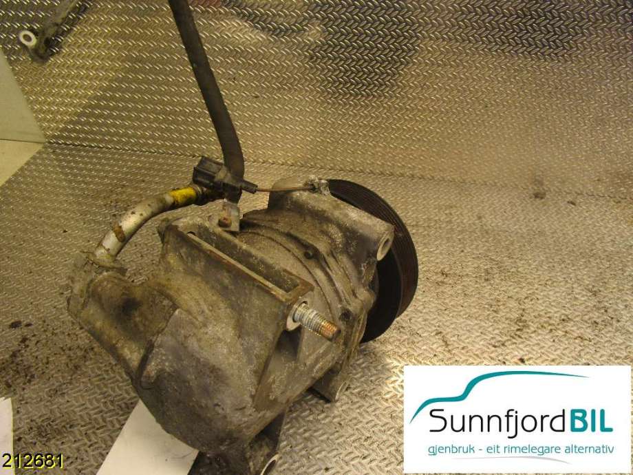 Aircondition kompressor til Nissan Navara 2005-2010 (Fase 1) (D40) (D40) (NISSAN|92600EB40B|)
