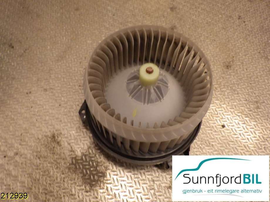 Varmeapparat motor til Suzuki Swift 2005-2010  (SUZUKI|272700-0311|)