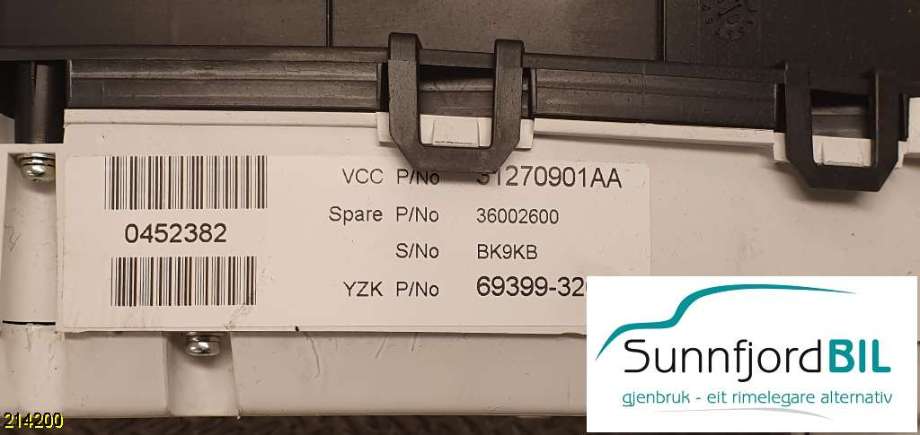 Instrumentpanel til Volvo S80 2006-2013 (Type II, Fase 1)  (VOLVO|31270901AA|)