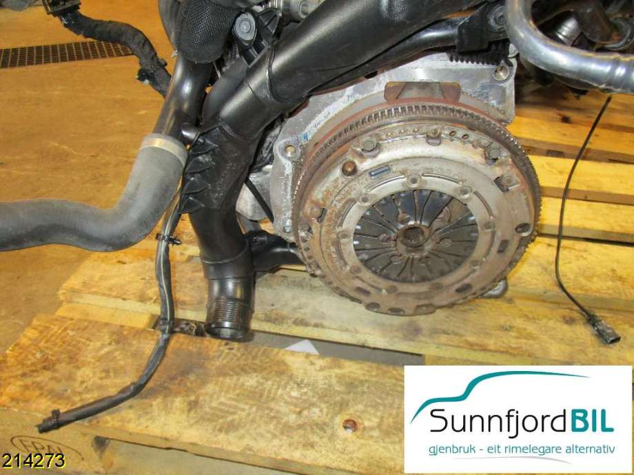 Motor diesel til VW Golf VI 2008-2012 (VOLKSWAGEN|CBDC|03L 100 033 S|)