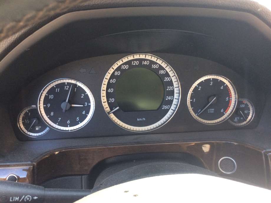 Instrumentpanel til Mercedes E-Klasse, 2009-2013 (Fase 1) (W212) (W212) (MERCEDES|A2129002509)