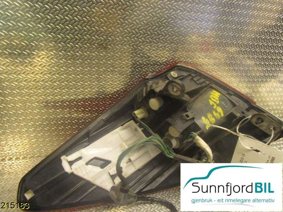 Baklykt høyre til Subaru Outback 2009-2014 (Type IV)  (SUBARU|84912AJ090|)
