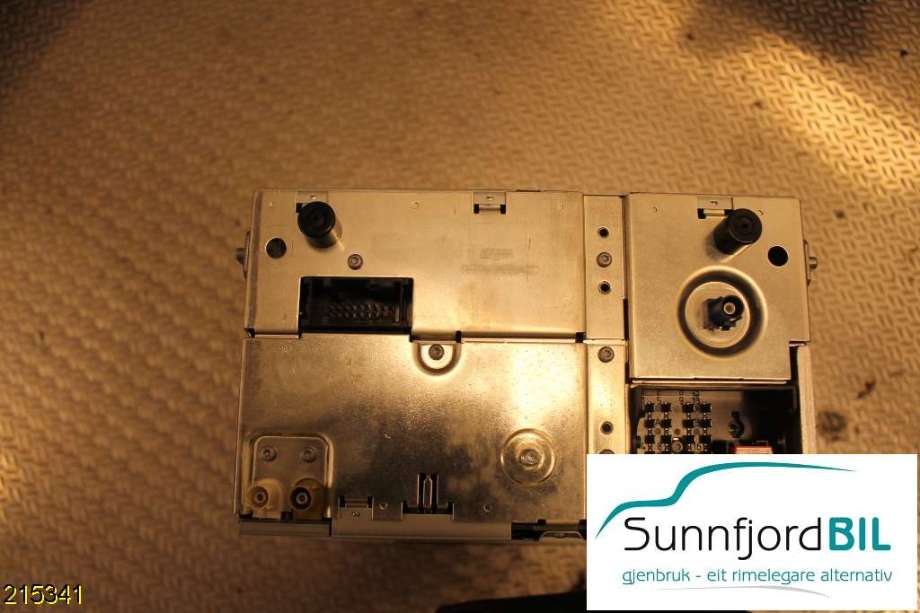 Bilstereo navigasjon til VW Touran 2003-2006 (Type I, Fase 1)  (VOLKSWAGEN|1T0035194C|)