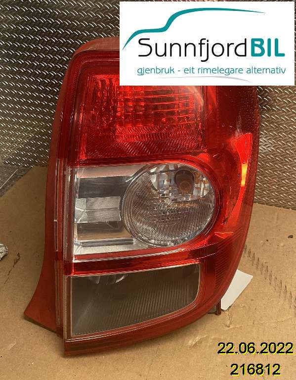 Baklykt høyre til Toyota Urban Cruiser 2009-2014  (TOYOTA|8155152670|)
