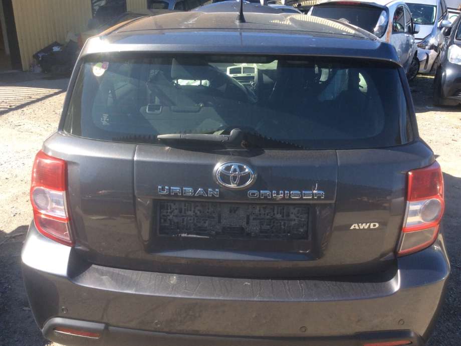 Bakluke combi til Toyota Urban Cruiser, 2009-2014  (TOYOTA|6700552B30)