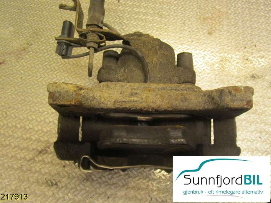 Bremsecaliper høyre foran til VW Caddy 2010-2015 (Type III, Fase 2) (VOLKSWAGEN|)
