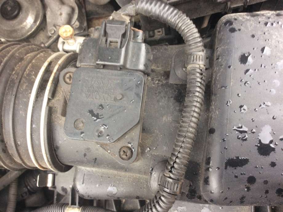 Luftmengde/luftmassemåler til Toyota Avensis, 2003-2008 (Type II)  (TOYOTA|222040N010)