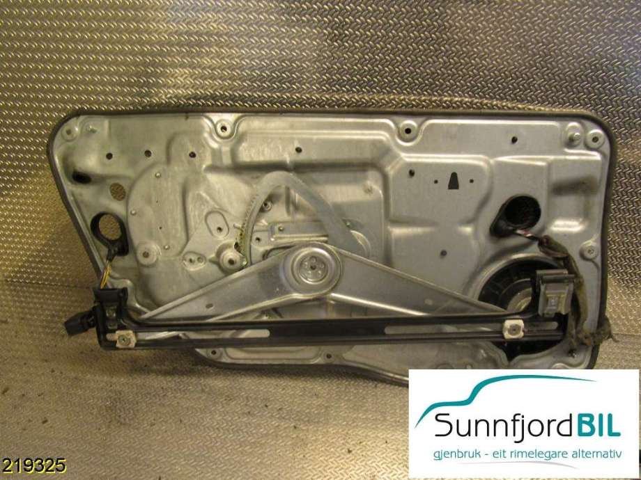 Ruteheis til Volvo V70 2007-2013 (Type III, Fase 1)  (VOLVO|)
