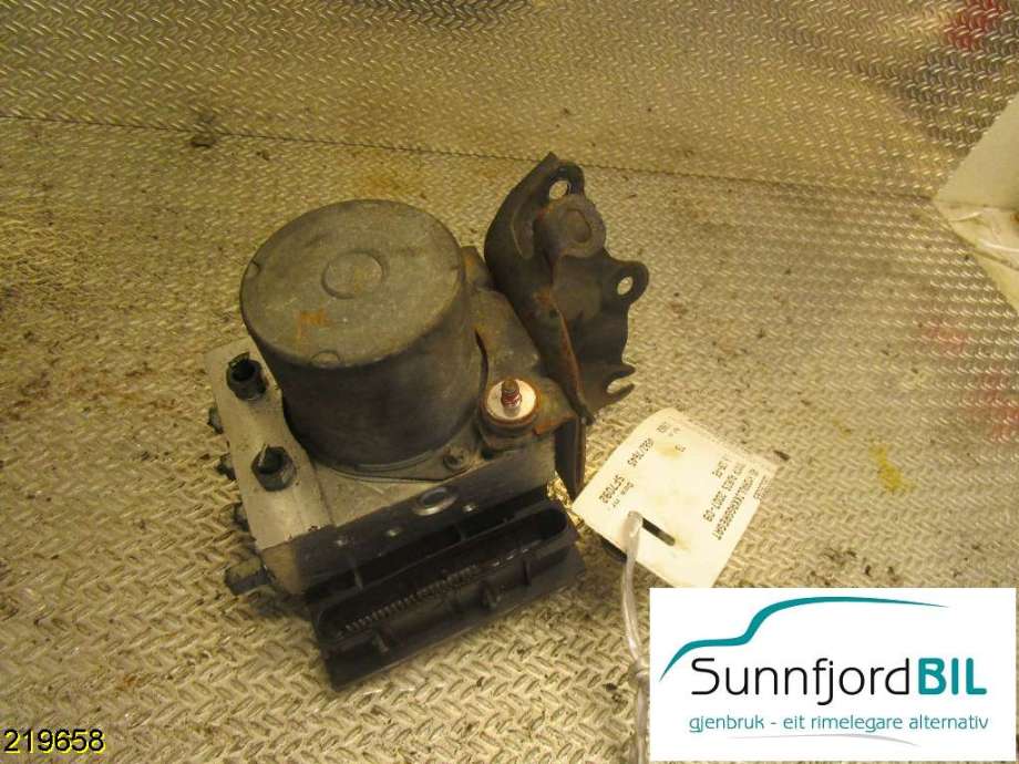 ABS sentral til Toyota Auris, 2007-2010 (Type I, Fase 1)  (TOYOTA|0265235065)