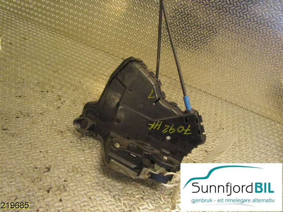 Låsekasse høyre foran til Toyota Auris, 2007-2010 (Type I, Fase 1)  (TOYOTA|)