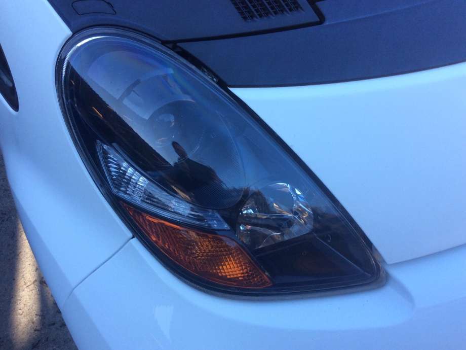Frontlykt høyre halogen til Mitsubishi i-MiEV 2010-->> (MITSUBISHI|8301B310|)