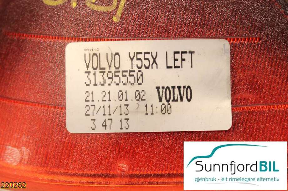 Baklykt fra støtfanger til Volvo V40 2012-2019  (VOLVO|31395550|)