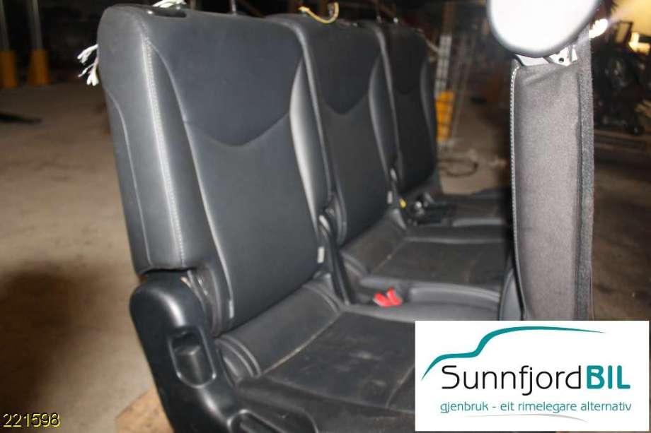 Sete bak til Toyota Prius +7, 2012-2020 (Type III) (stasjonsvogn) (stasjonsvogn) (TOYOTA|)