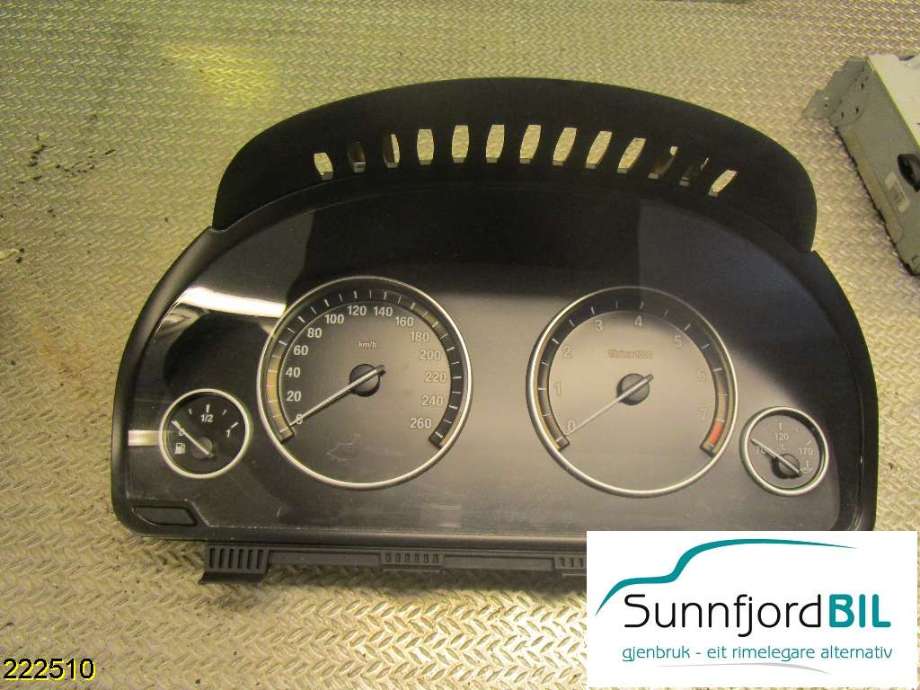 Instrumentpanel til BMW 5-Serie 2010-2017 (F10/F11) (F10/F11) (BMW|928518901|)