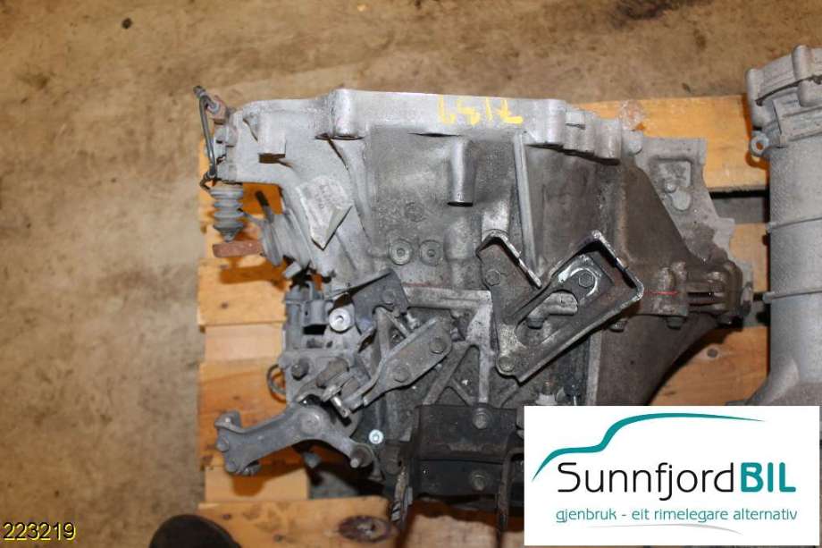 Girkasse manuell til Toyota Avensis 2003-2008 (Type II) (TOYOTA|303002D151|)