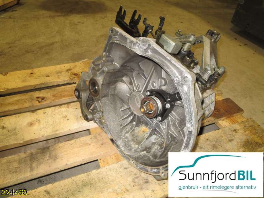 Girkasse manuell til Volvo S40, 2004-2007 (Type II, Fase 1)  (VOLVO|36050335)