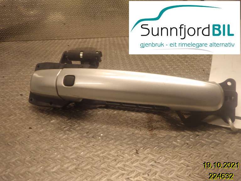 Dørhåndtak utv høyre foran til Suzuki SX4 2009-2013 (Type I, Fase 2) (SUZUKI|)