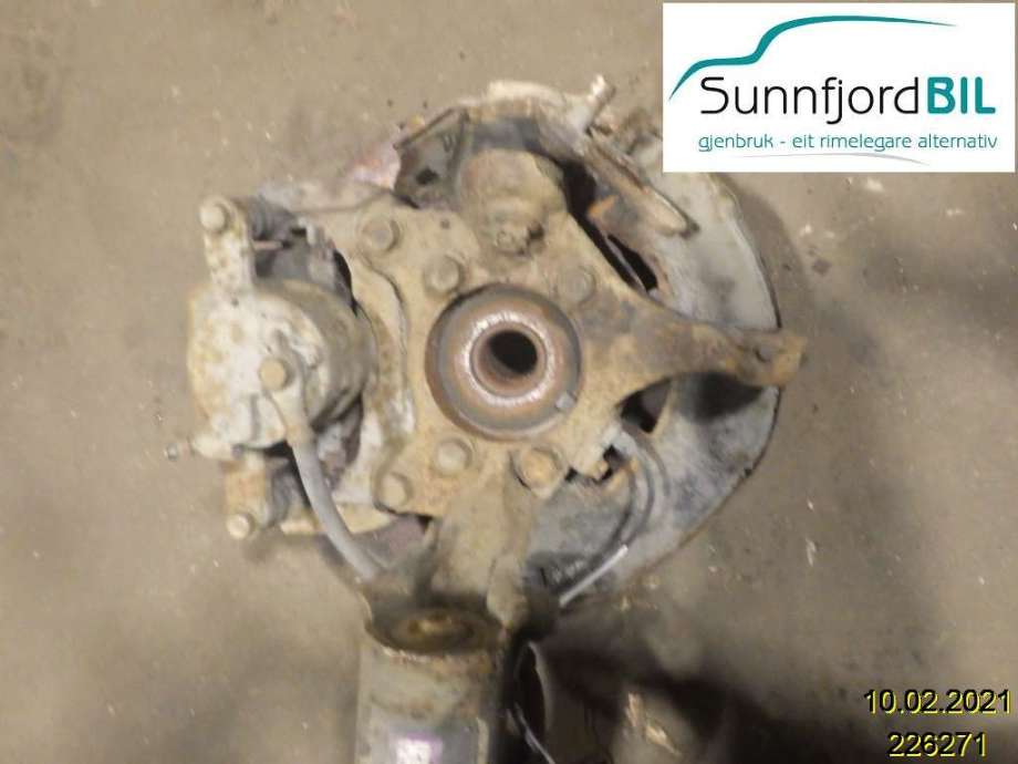 Hjulspindel venstre foran til Toyota RAV4 2006-2009 (Type III, Fase 1)  (TOYOTA|)